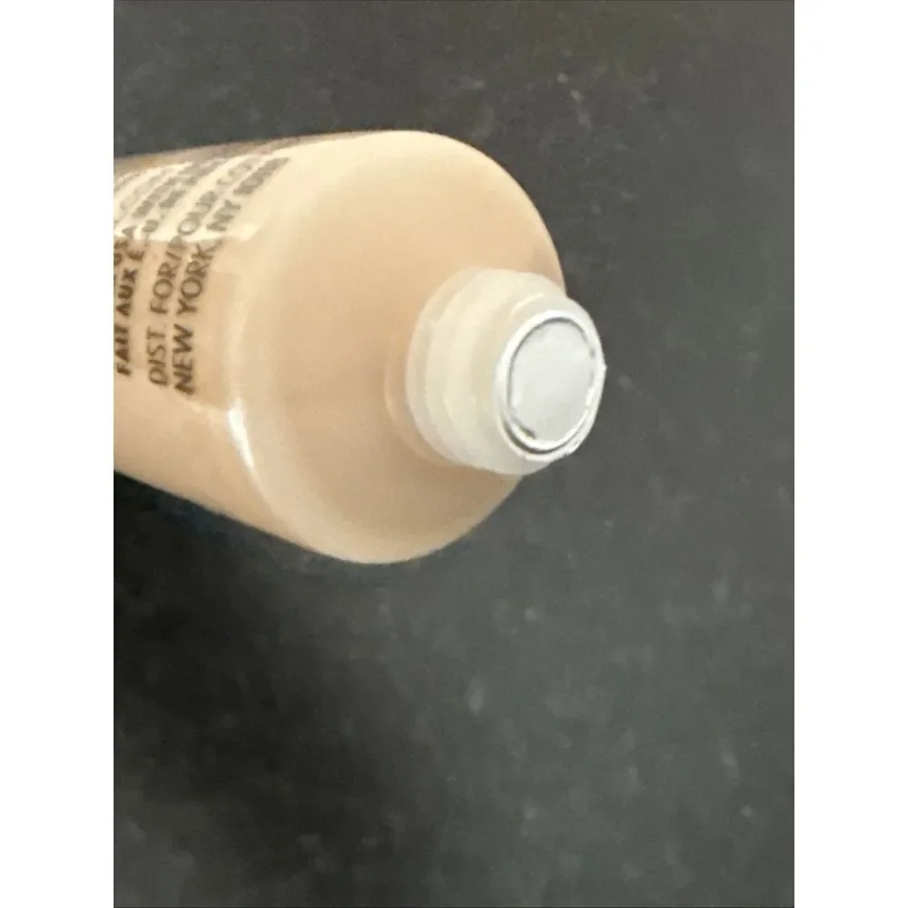 Covergirl Clean Invisible Foundation, Vegan, Fragrance Free - #107 Light Beige
